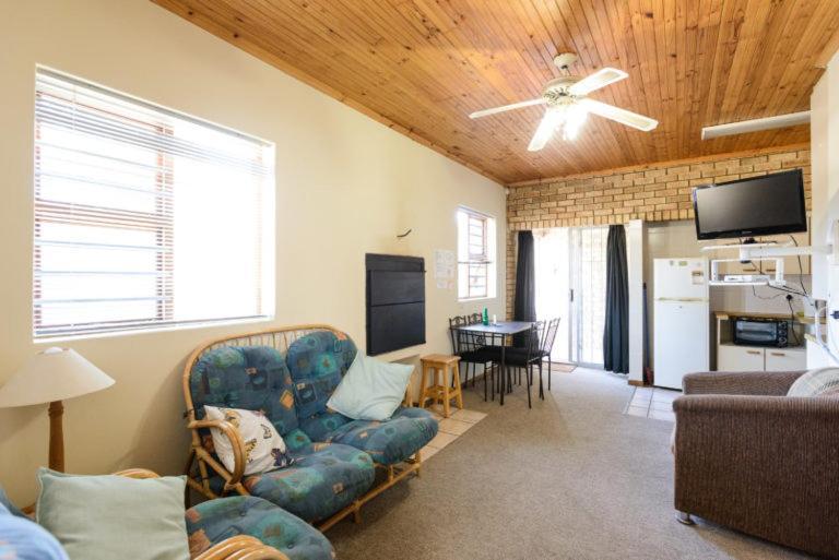 Albatross Beach Guest House Jeffreys Bay Eksteriør bilde